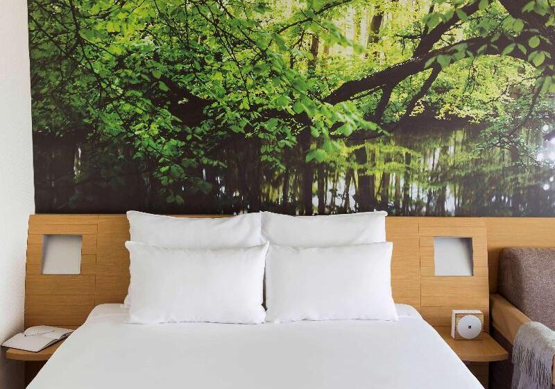 标准三人间, Novotel Amsterdam City
