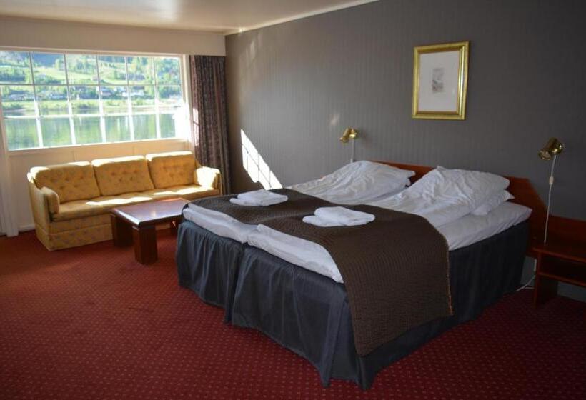 オーシャンビュージュニアスイート, Strand Fjordhotel