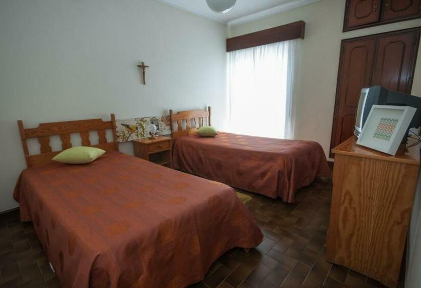 Люкс 2 Спальни, Apartamentos Turisticos Ceu Azul