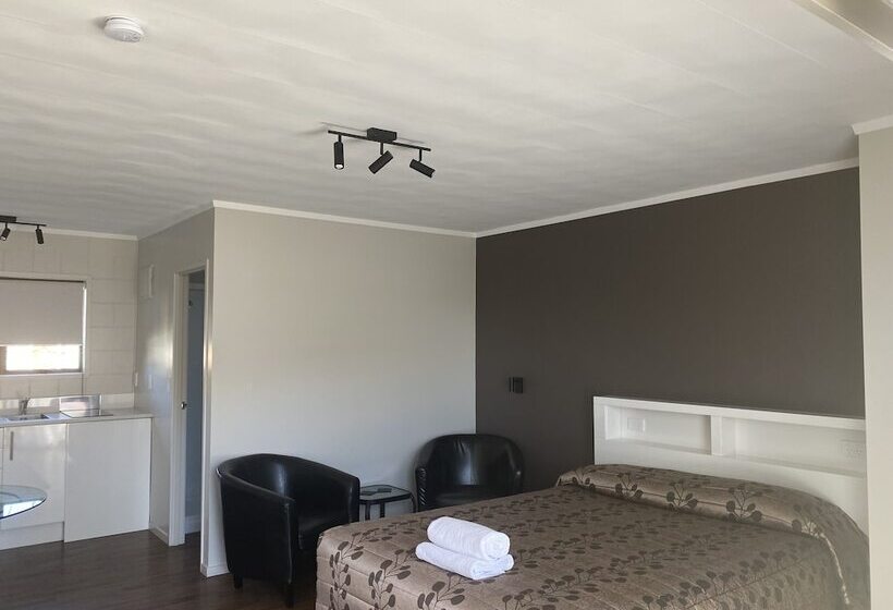 Номер Deluxe, Wayfarer Motel