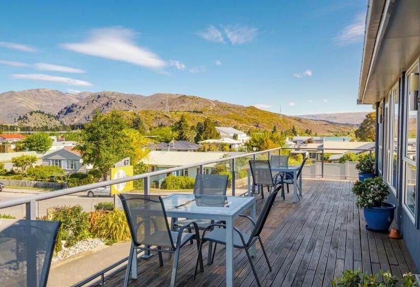 Студио Стандарт с Балконом, Central Gateway Motel