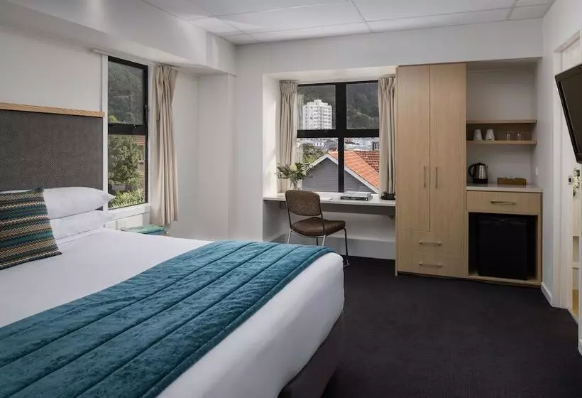 اتاق سوپریور با تخت بزرگ, Atura Wellington
