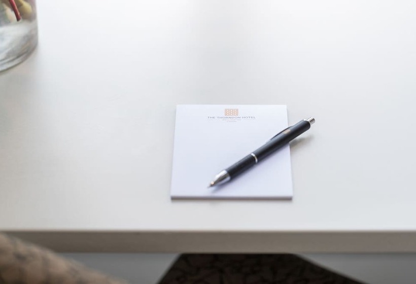 חדר משפחתי, Atura Wellington