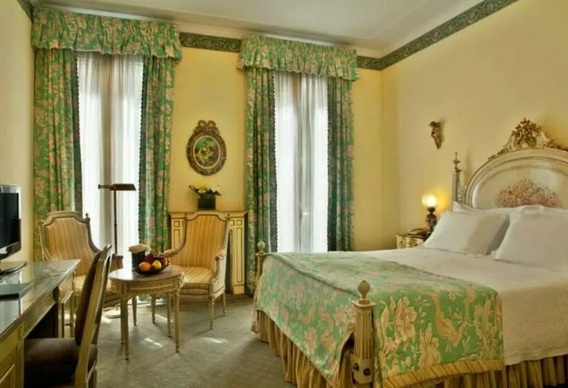 Quarto standard, Avenida Palace