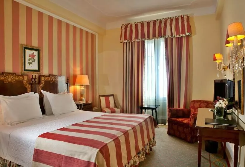 Quarto standard, Avenida Palace