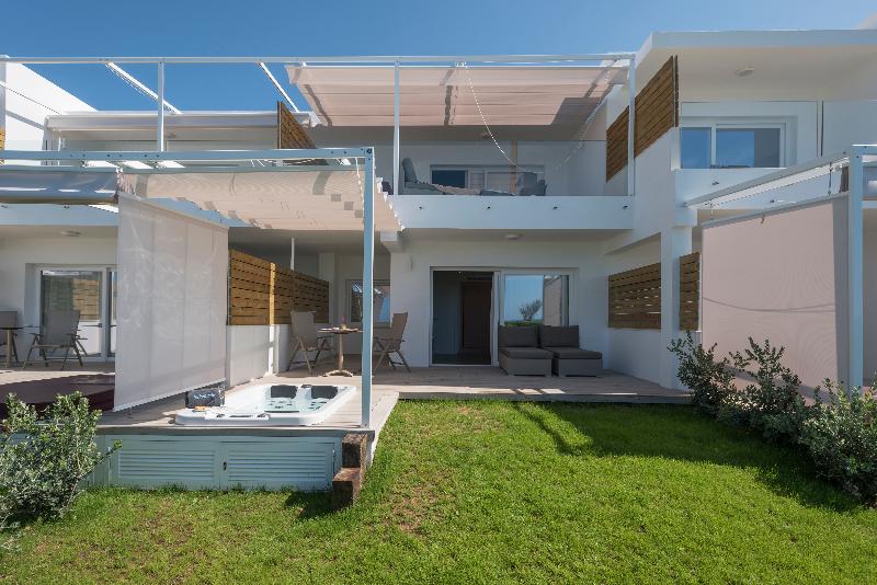 سوییت جونیور, Avenida Palace