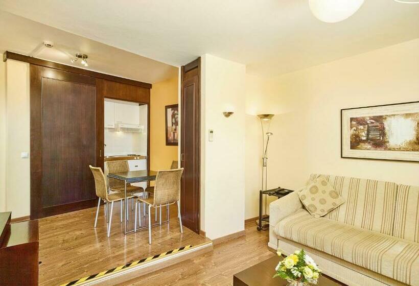 سوییت با چشمانداز جانبی دریا, Baia Cristal Beach & Spa Resort