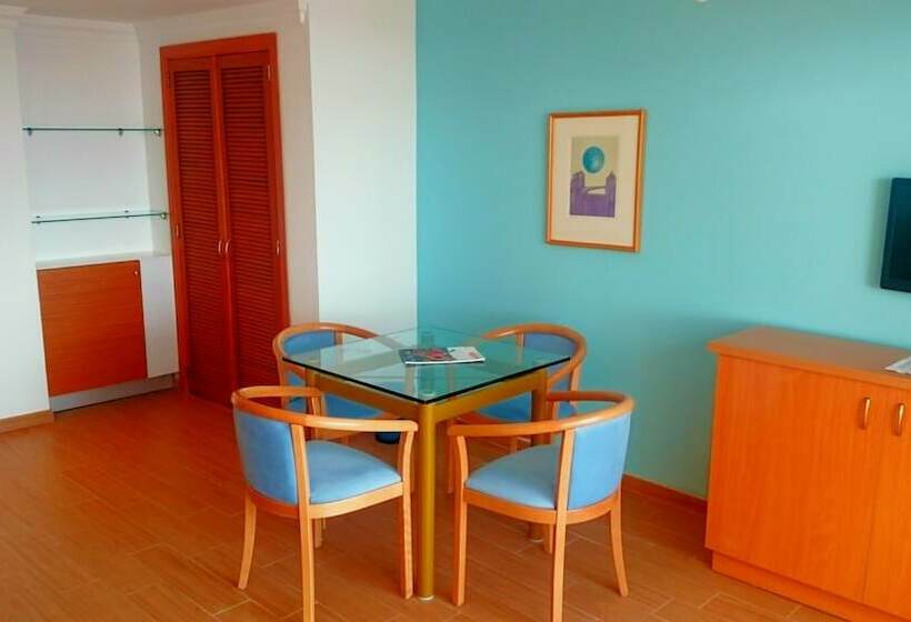 سوییت با چشمانداز دریا, Baia Cristal Beach & Spa Resort