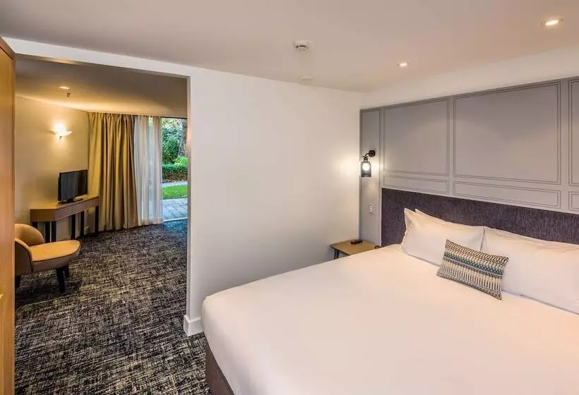 سوییت, Chateau On The Park  Christchurch, A Doubletree By Hilton