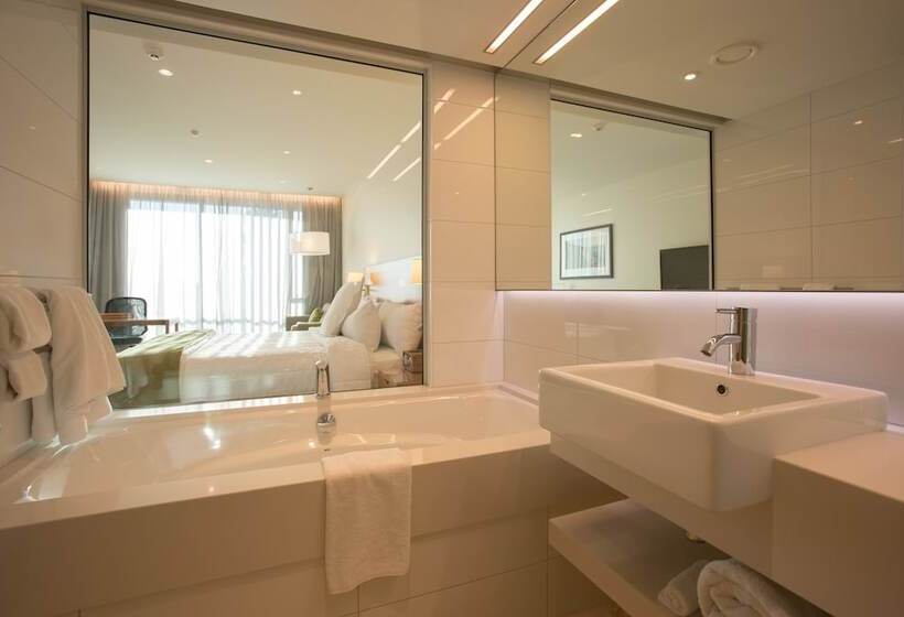 اتاق کلاس بیزنس, Commodore Airport Hotel Christchurch