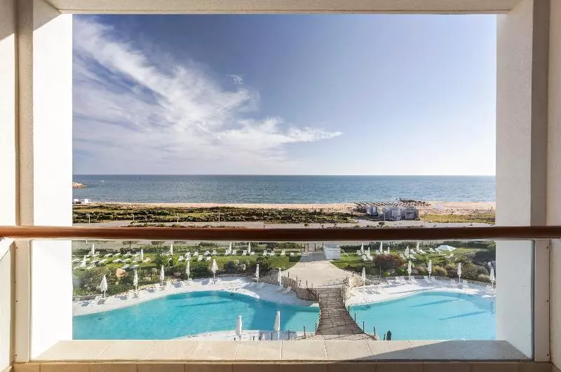 オーシャンビュージュニアスイート, Crowne Plaza Vilamoura   Algarve, An Ihg