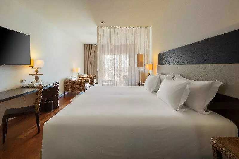 オーシャンビュージュニアスイート, Crowne Plaza Vilamoura   Algarve, An Ihg