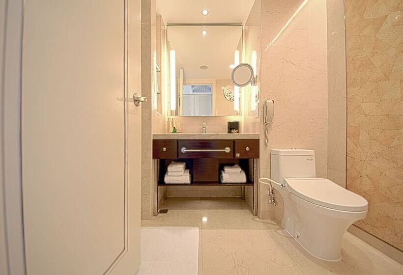 اتاق لوکس, Edsa Shangrila, Manila