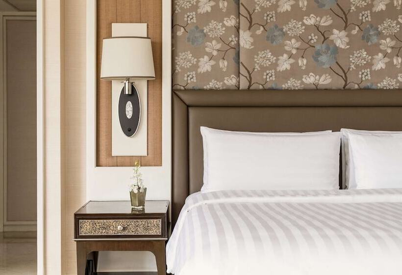 디럭스 룸, Edsa Shangrila, Manila