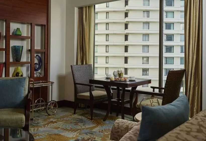 اتاق کلاب, Edsa Shangrila, Manila