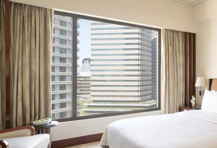 سوئیت پریمیوم, Edsa Shangrila, Manila