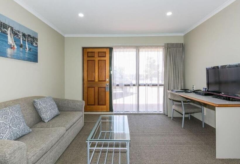 סוויטת אקזקיוטיב 2 חדרים, Fairley Motor Lodge