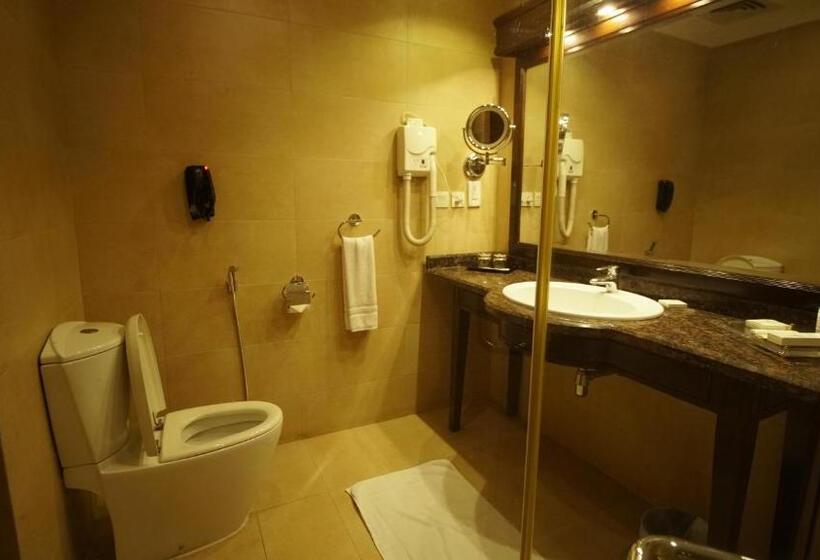 اتاق اجرایی با تخت بزرگ, Faletti S Hotel Lahore