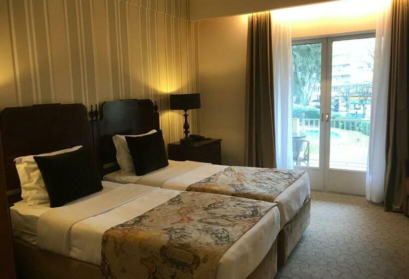 اتاق سوپریور با بالکن, Grao Vasco