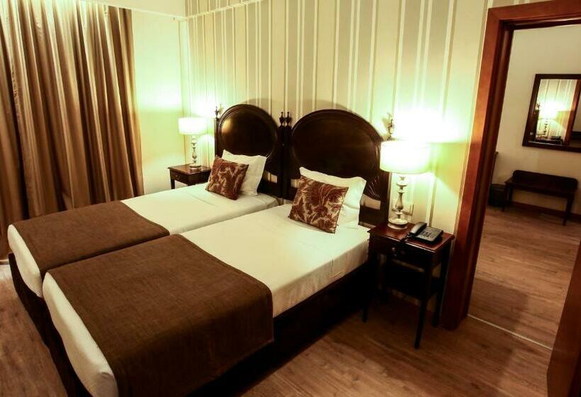 اتاق خانوادگی, Grao Vasco