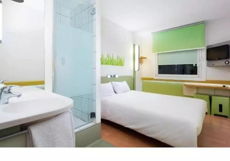 スタンダードルーム, Ibis Budget Warszawa Reduta