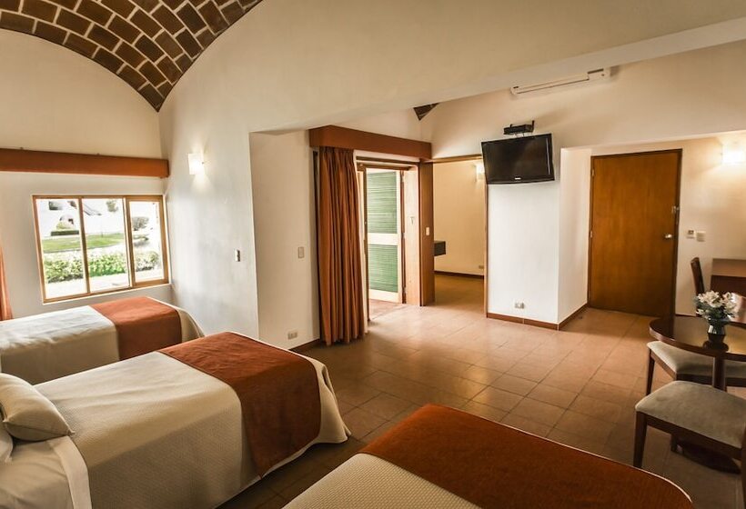 اتاق استاندارد سه نفره, Las Dunas