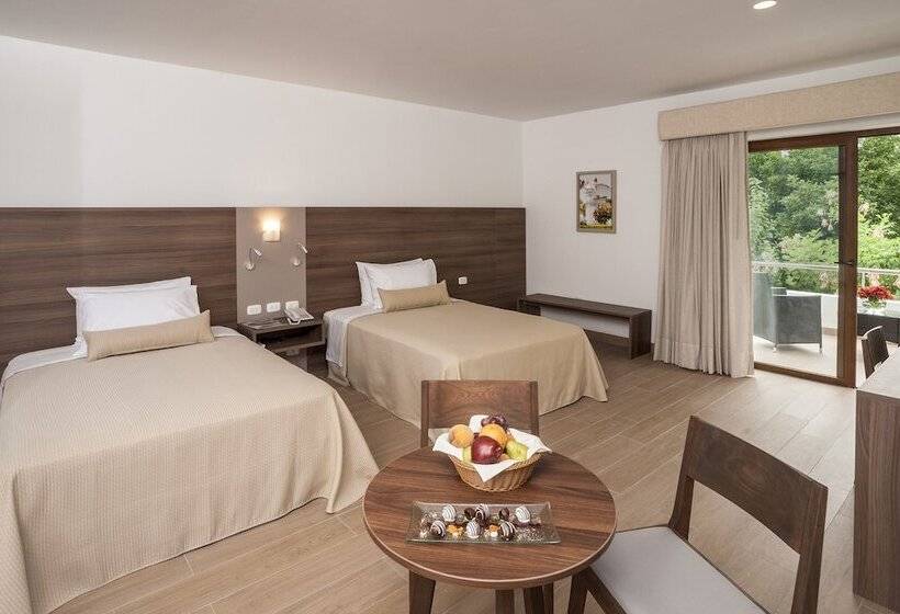 اتاق لوکس, Las Dunas