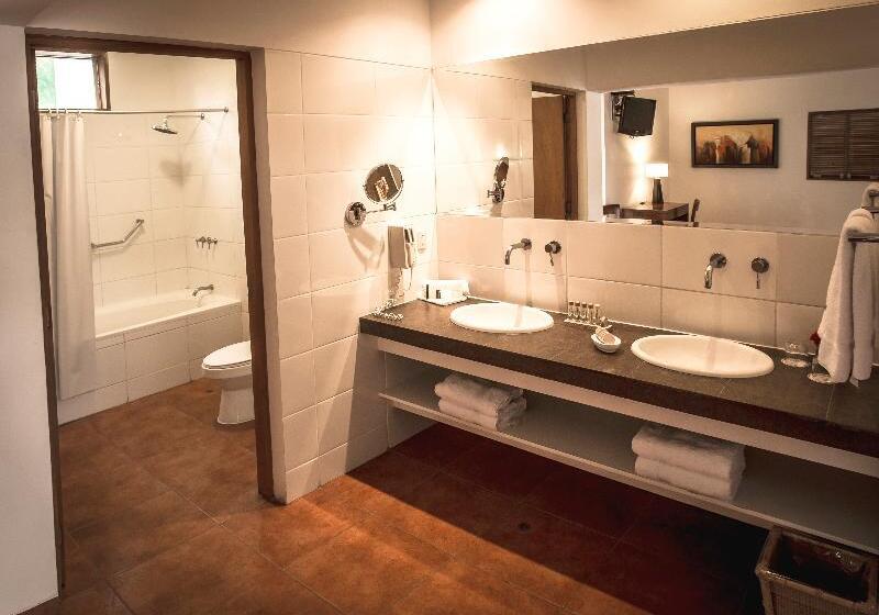 اتاق استاندارد سه نفره, Las Dunas