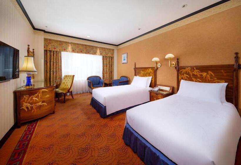 اتاق لوکس, Lisboa