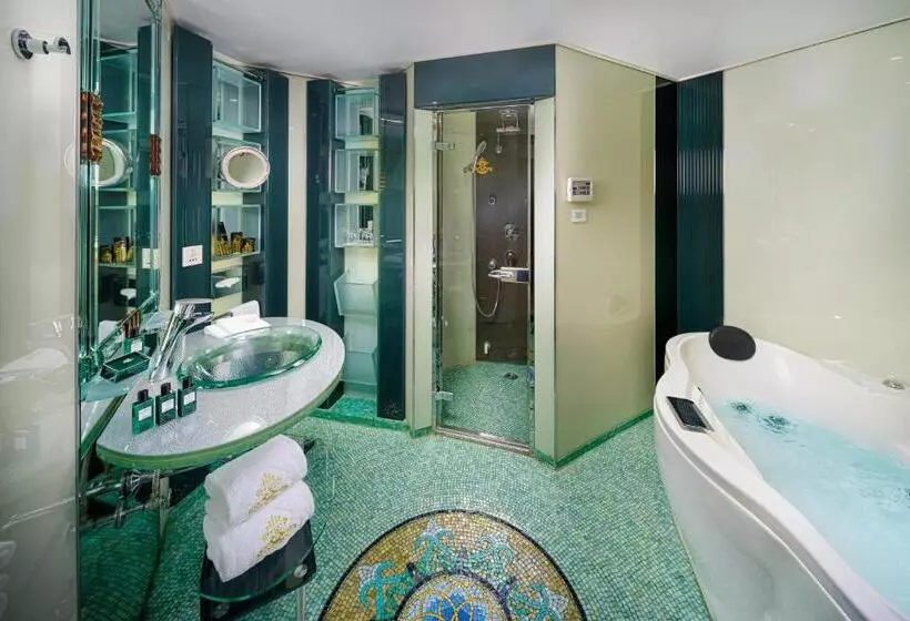 Suite Real, Lisboa