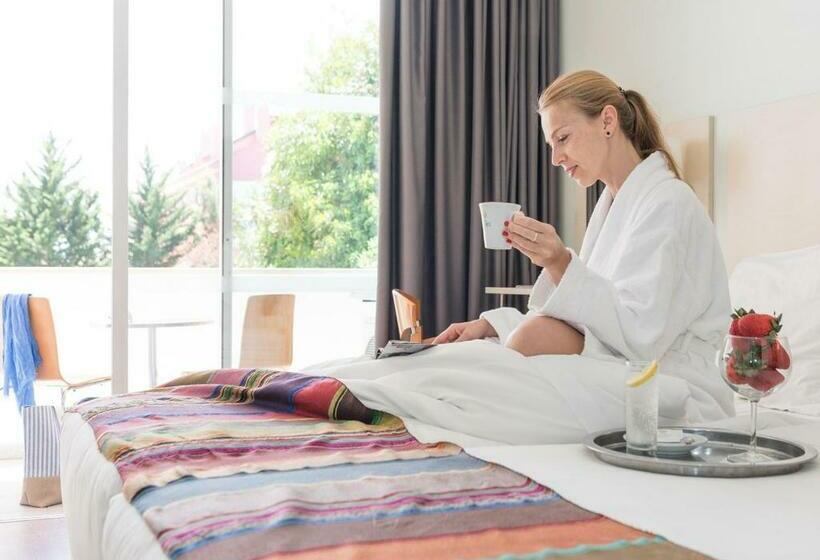 اتاق استاندارد با بالکن, Londres Estoril / Cascais