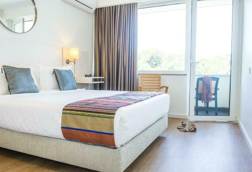 سوییت جونیور, Londres Estoril / Cascais