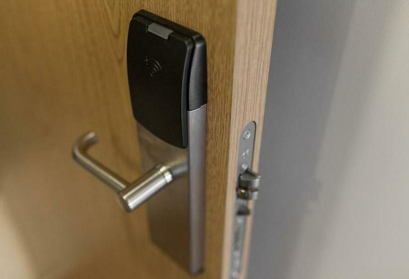 اتاق استاندارد یک نفره, Londres Estoril / Cascais