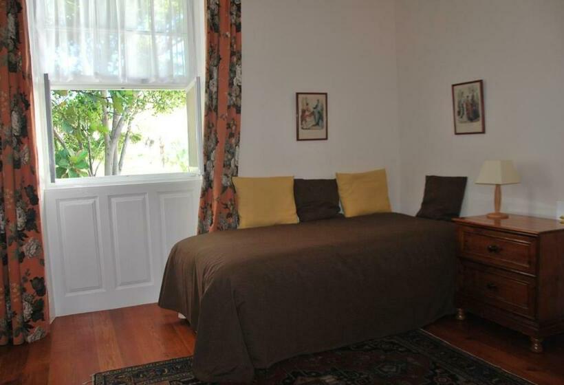 ‫فيلا غرفة نوم واحدة, Quinta Da Penha De Franca