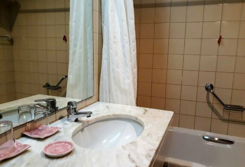 غرفة سوبيريور ذات إطلالة جانبية على البحر, Quinta Da Penha De Franca