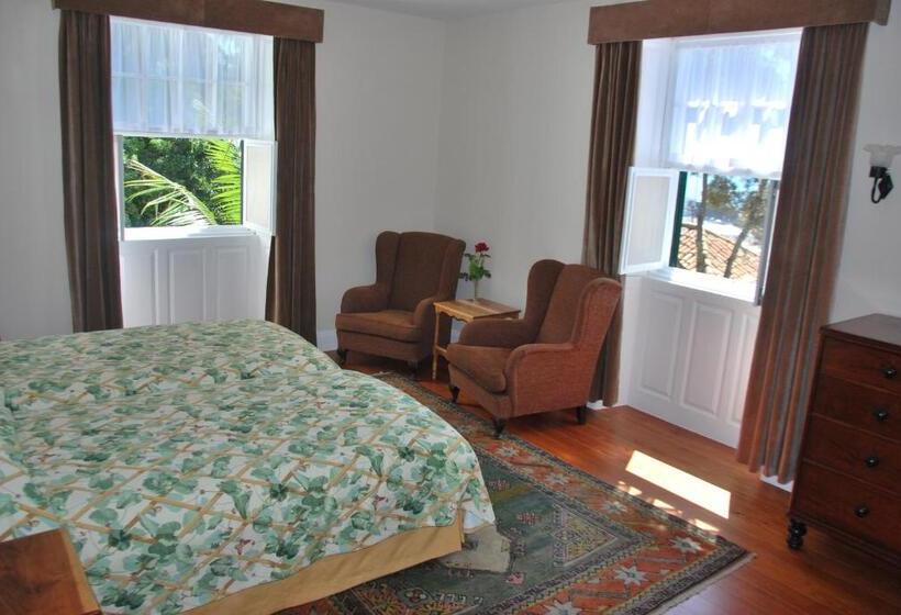 ‫فيلا غرفة نوم واحدة, Quinta Da Penha De Franca