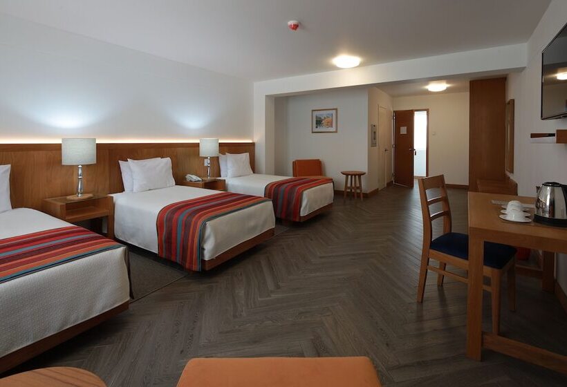 标准三人间, San Agustin Posada Del Monasterio