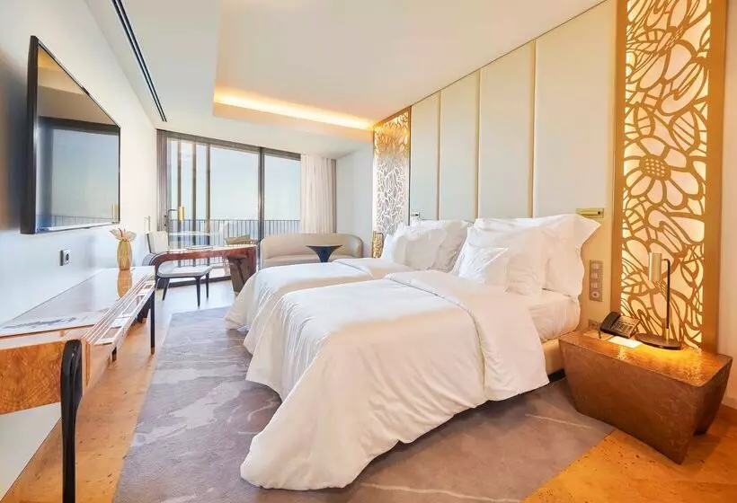 Superior-huone, Savoy Palace, The Leading Hotels of The World Savoy Signature