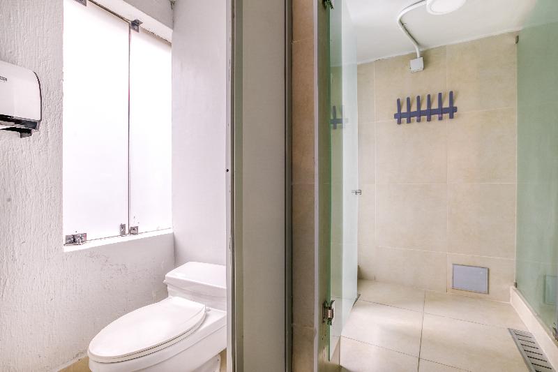 Yatak Paylaşımlı Oda, Naia Miraflores Lima  Formerly Selina Miraflores Lima