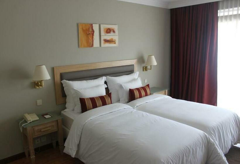 اتاق خانوادگی, Suave Mar