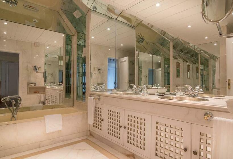 海景套房, The Albatroz