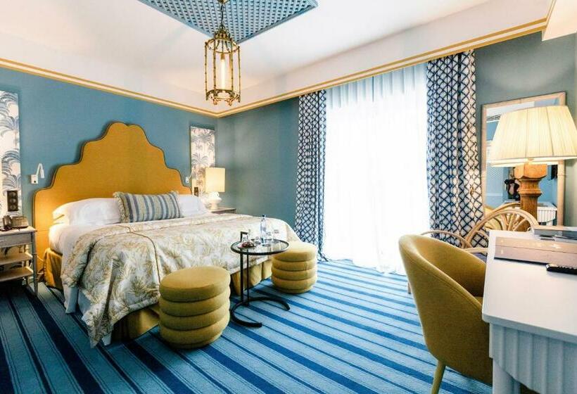 标准间, The Albatroz