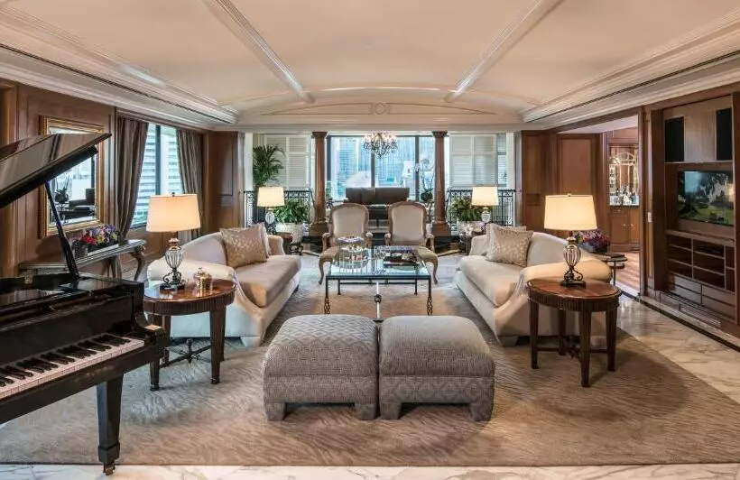 スイート, The Peninsula Manila