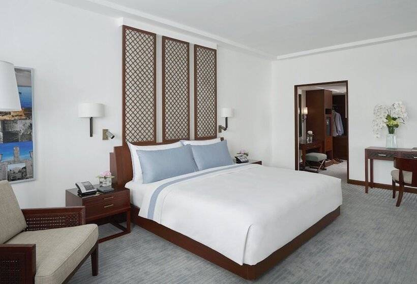 سوییت لوکس, The Peninsula Manila