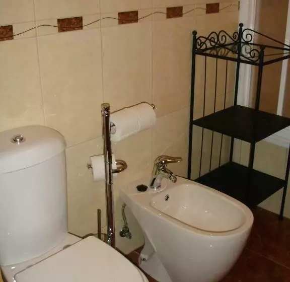 スタンダードルーム, Grande Pensao Residencial Alcobia