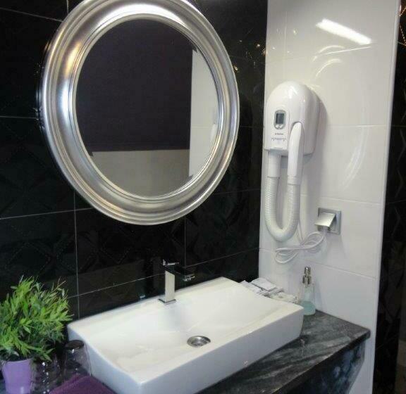 اتاق سوپریور با چشمانداز شهر, Grande Pensao Residencial Alcobia