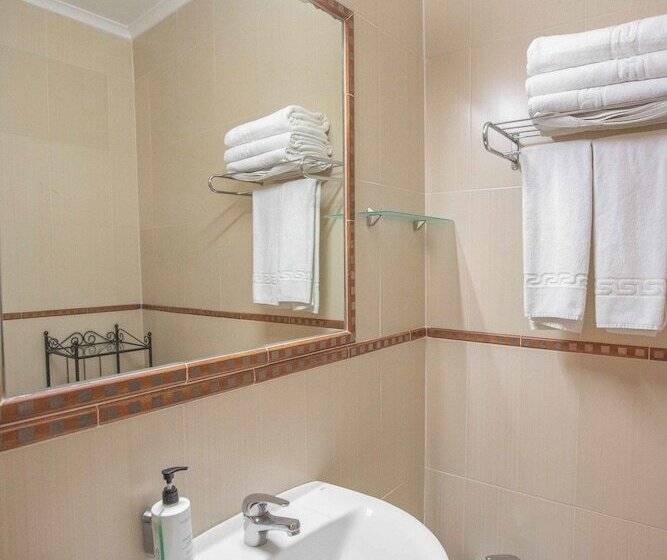 اتاق استاندارد, Grande Pensao Residencial Alcobia