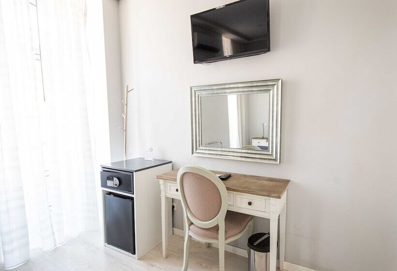 اتاق سوپریور با چشمانداز شهر, Grande Pensao Residencial Alcobia