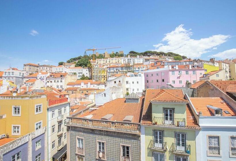 اتاق سوپریور با چشمانداز شهر, Grande Pensao Residencial Alcobia