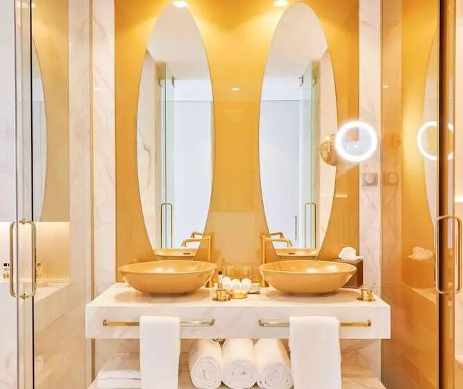プレジデントスイートルーム, Savoy Palace, The Leading Hotels of The World Savoy Signature